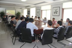 重溫《共產(chǎn)黨宣言》，堅(jiān)定信仰信念 -------心心酒業(yè)黨委組織開
